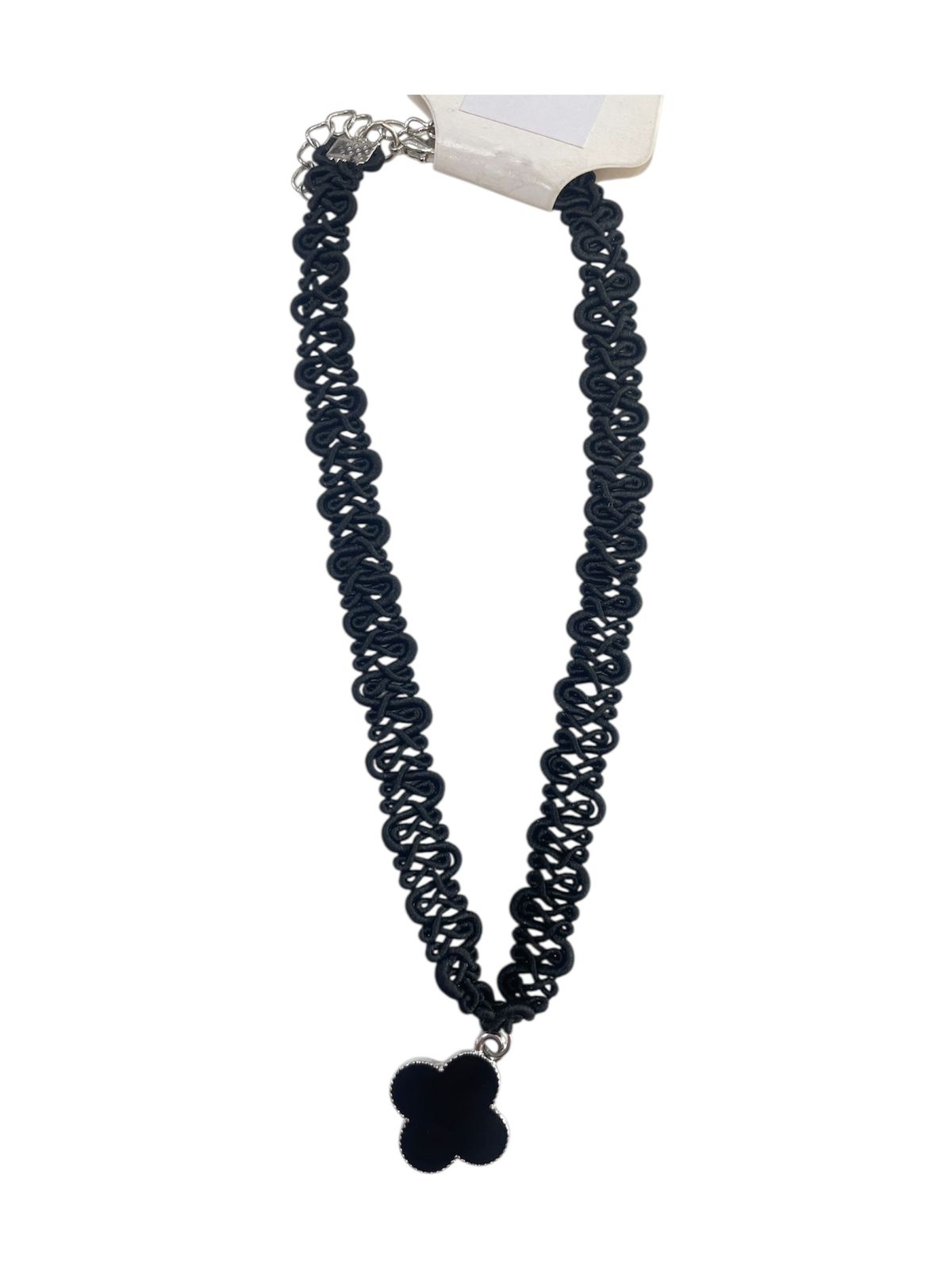 CHOKER